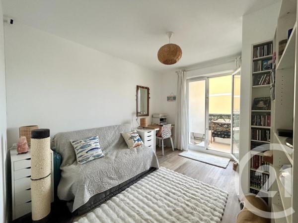 Appartement T4 à vendre  4 pièces - 78,81 m 2   BIZANOS  - 64