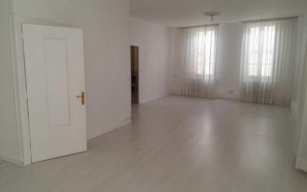 Maison à vendre    7 pièces •  Cognac