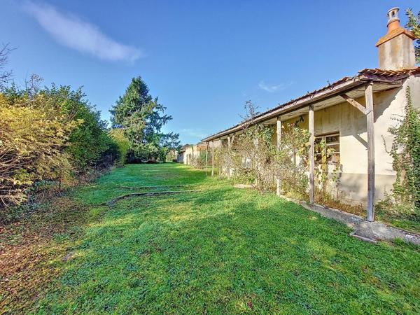 A saisir ! Maison avec Jardin, Fort Potentiel !