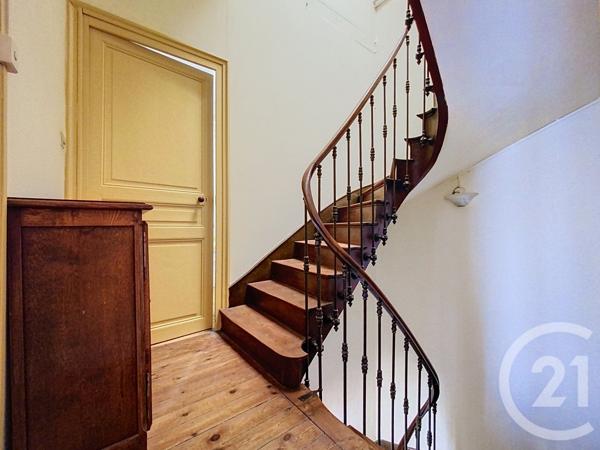 Maison à vendre  5 pièces - 120,08 m 2   ROCHEFORT  - 17