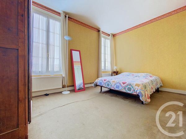 Maison à vendre  5 pièces - 120,08 m 2   ROCHEFORT  - 17