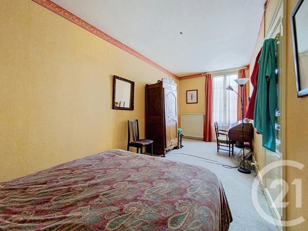 Maison à vendre  5 pièces - 120,08 m 2   ROCHEFORT  - 17