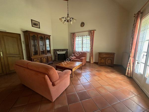 Maison à vendre à Malestroit - 5 pièces, 150 m²