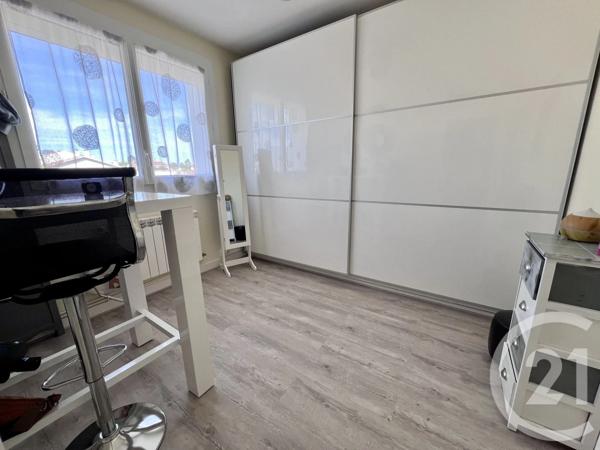 Maison à vendre  6 pièces - 104,98 m 2   LA ROCHELLE  - 17