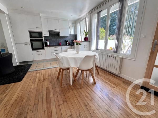 Maison à vendre  6 pièces - 104,98 m 2   LA ROCHELLE  - 17