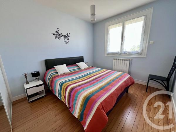 Maison à vendre  6 pièces - 104,98 m 2   LA ROCHELLE  - 17
