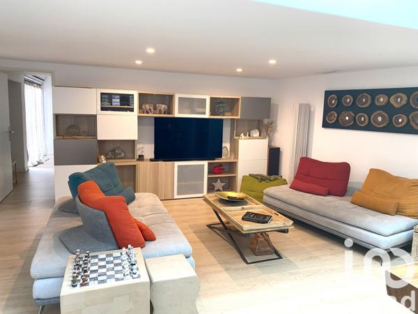 Appartement à vendre 5 pièces 174 m² Nîmes