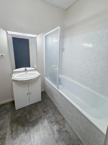 Appartement  32 m2 Bordeaux Cours du MEDOC - CHARTRONS