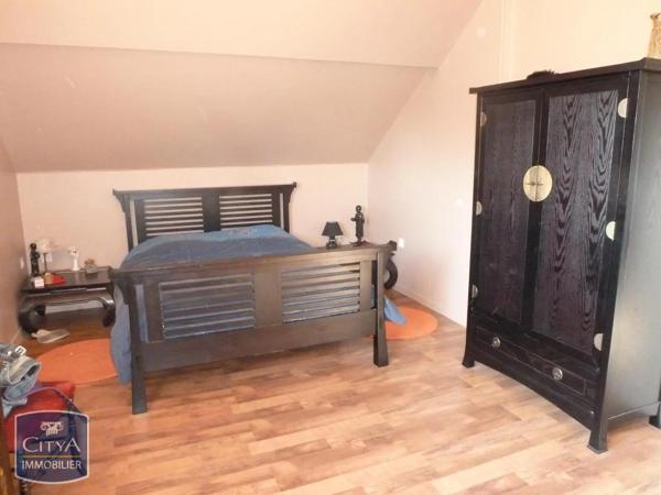 Appartement à louer 3 pièces 108.91m² Saint-Quentin (02100)