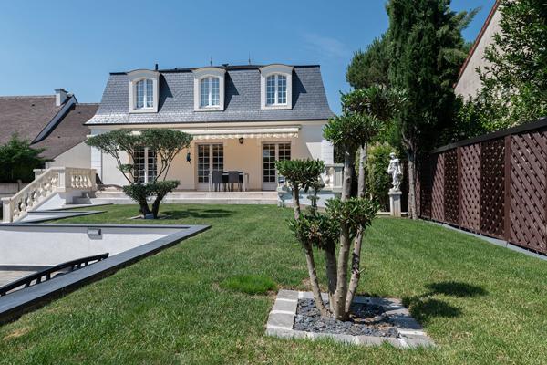 Magnifique mansard rénové à Champs sur Marne
