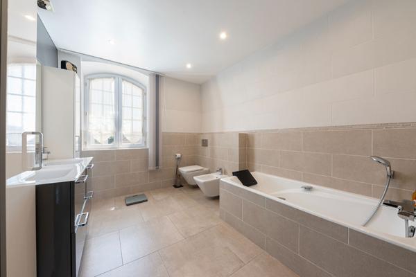 Magnifique mansard rénové à Champs sur Marne