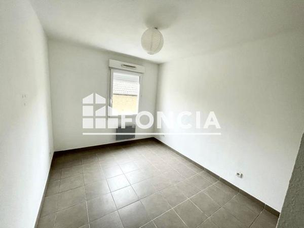 Location Appartement 2 pièces 43.7 m² - 8 RUE DE GEX Saint Genis Pouilly 01630