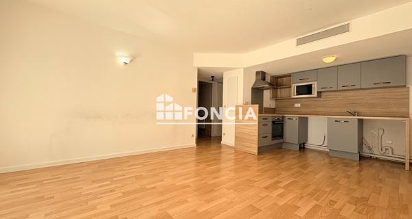 Location Appartement 3 pièces 54.73 m² - La Rochelle 17000