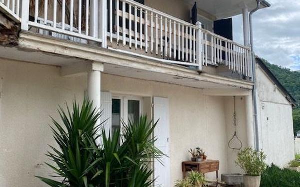 Maison à vendre    6 pièces •  Saint-Pé-de-Bigorre