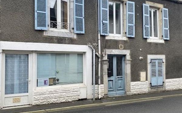 Maison à vendre    6 pièces •  Saint-Pé-de-Bigorre