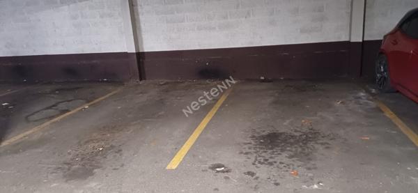Parking / box Etampes à 700m de la gare RER C et direct Paris d'Etampes