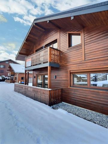 Chalet d’exception face aux montagnes, rare à saisir