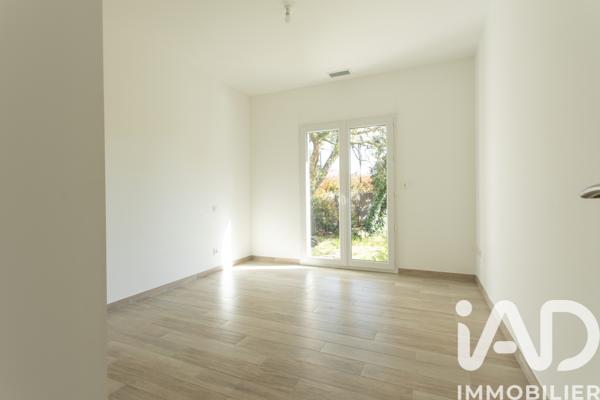 Maison à vendre 6 pièces 162 m² Rochefort-du-Gard