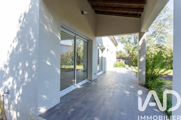 Maison à vendre 6 pièces 162 m² Rochefort-du-Gard