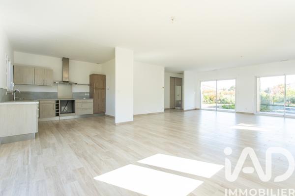 Maison à vendre 6 pièces 162 m² Rochefort-du-Gard