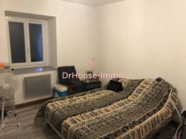 Immeuble à vendre 5 pièces de 250 m²