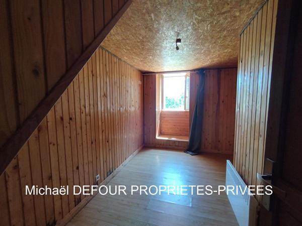 Yssingeaux 43200 Maison de 72 m² 2 chambres Grange/Ecurie sur 2729 m² de terrain