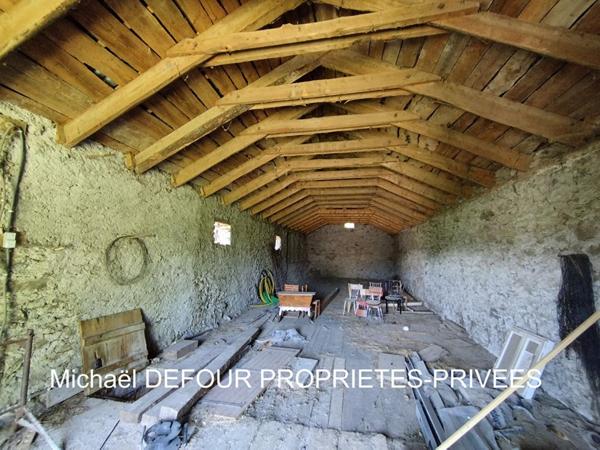 Yssingeaux 43200 Maison de 72 m² 2 chambres Grange/Ecurie sur 2729 m² de terrain