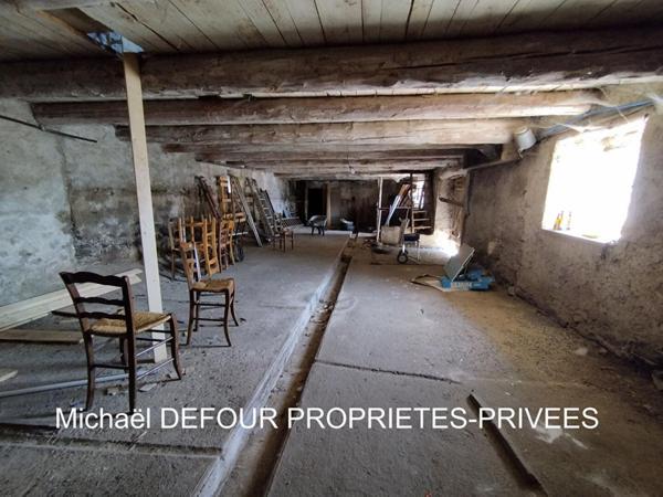 Yssingeaux 43200 Maison de 72 m² 2 chambres Grange/Ecurie sur 2729 m² de terrain