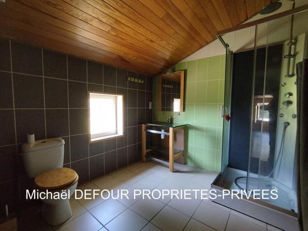 Yssingeaux 43200 Maison de 72 m² 2 chambres Grange/Ecurie sur 2729 m² de terrain