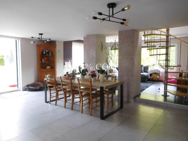 Maison 7 pièce(s) 4 chambre(s) 139 m²