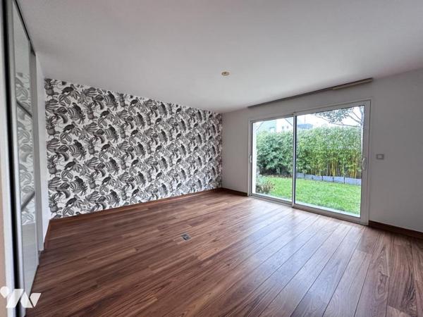 VANNES (56) A VENDRE GRANDE MAISON  DE 2008