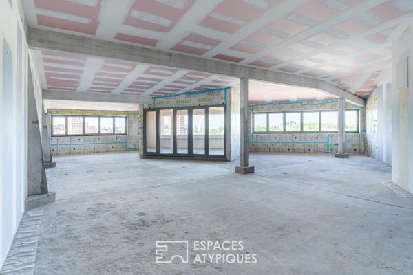 Plateau brut à aménager dans une ancienne imprimerie