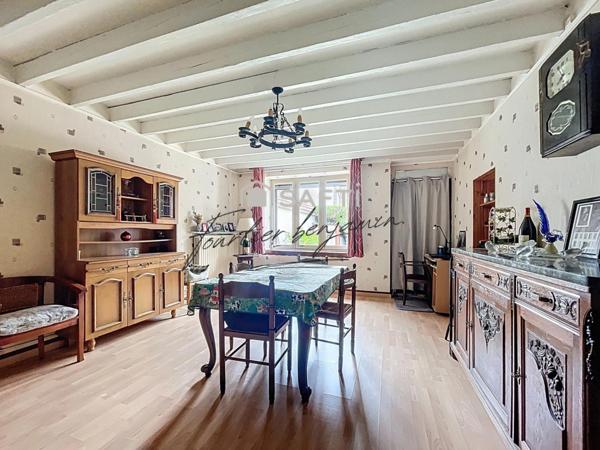 Maison aux beaux volumes, proche de Longueville!