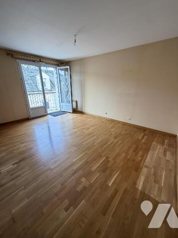 APPARTEMENT HYPER CENTRE 2 CHAMBRES AVEC GARAGE