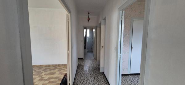 Maison de 80 m² sur un terrain de 560 m² comprenant une agréable véranda