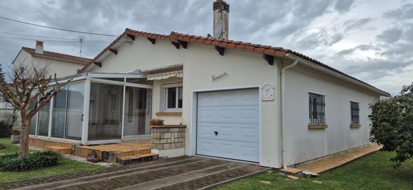 Maison de 80 m² sur un terrain de 560 m² comprenant une agréable véranda