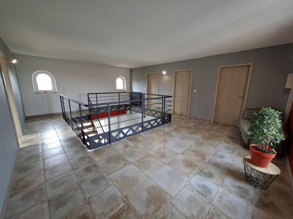 Rare, maison style bastide, état irréprochable