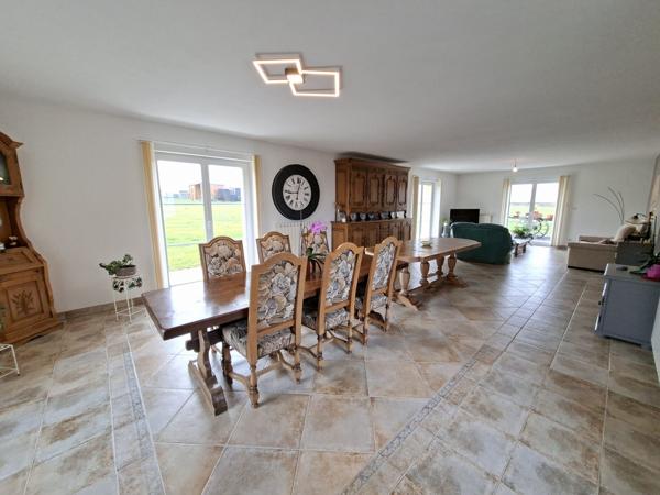 Rare, maison style bastide, état irréprochable