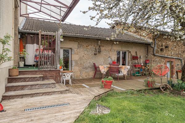 Maison
         5 pièces
        - 135 m² Exclusivité