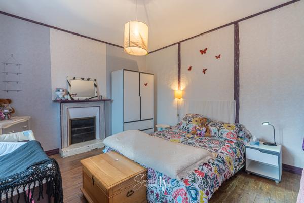 Maison
         5 pièces
        - 135 m² Exclusivité