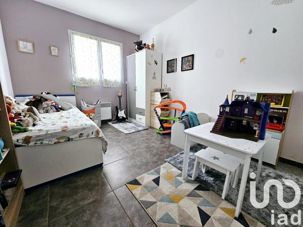 Appartement 4 pièces de 85 m² à Cabestany (66330)