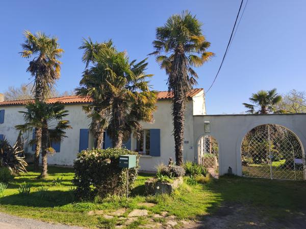 Longère 147 m² – Breuil Magne