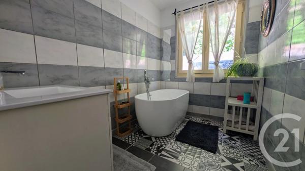 Maison à vendre  7 pièces - 157,27 m 2   ST BONNET EN CHAMPSAUR  - 05