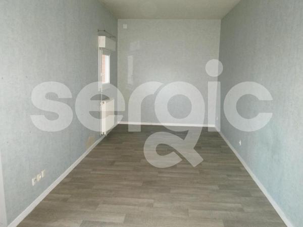 Location 1 Pieces 28 80000 Amiens 25 0078 02 0100