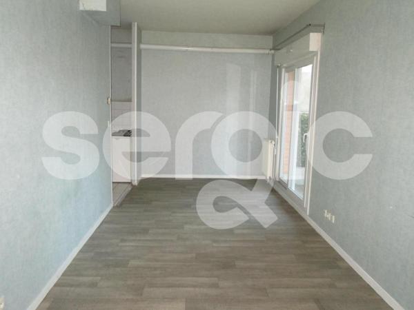 Location 1 Pieces 28 80000 Amiens 25 0078 02 0100