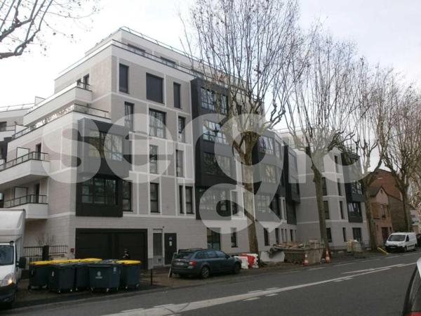 Location Parking 9 78220 Viroflay 01 0736 01 0103