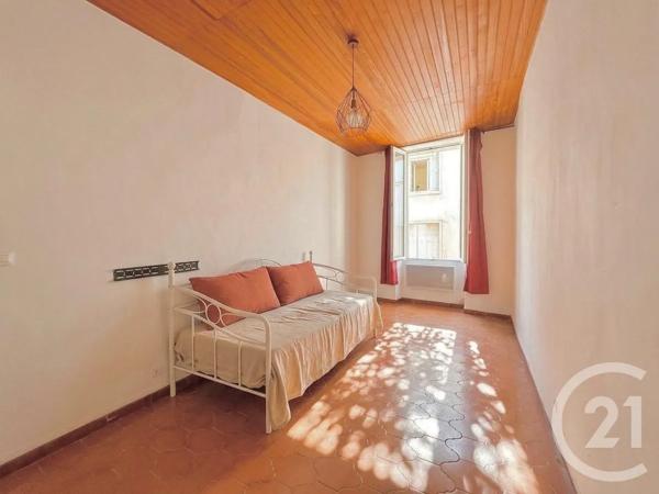 Appartement T4 à vendre  4 pièces - 68 m 2   MARSEILLE  - 13015