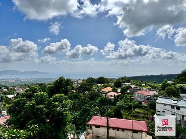 EXCLUSIVITÉ -  Beau T2 Vue Mer et Verdure - Calme absolu à Balata