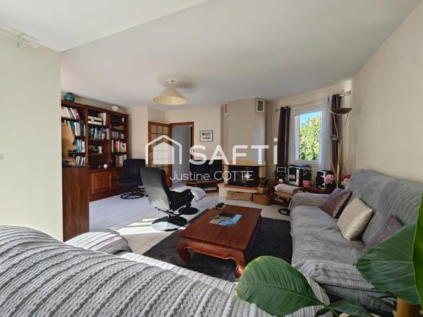 Maison familiale avec 5 chambres, jardin et garage