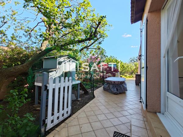 Maison familiale avec 5 chambres, jardin et garage